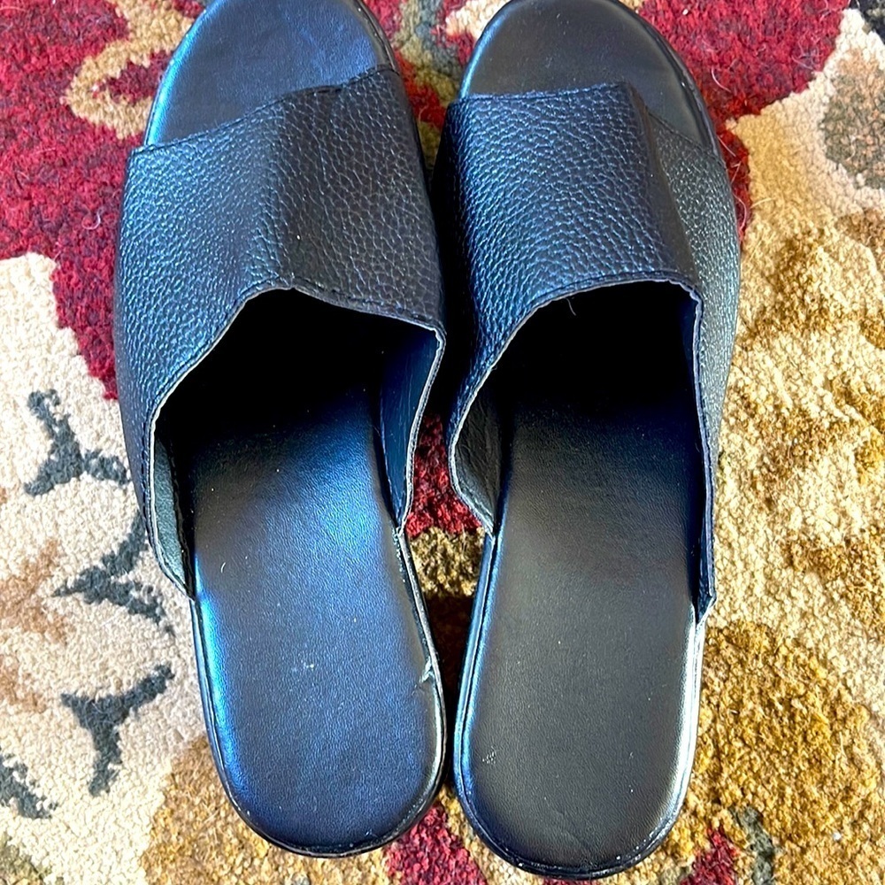 3/$13 Black sandals